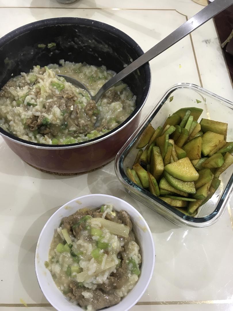 生滚滑蛋牛肉粥