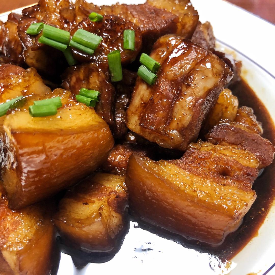 红烧肉（不炒糖色，不煸肉，调料少）的做法