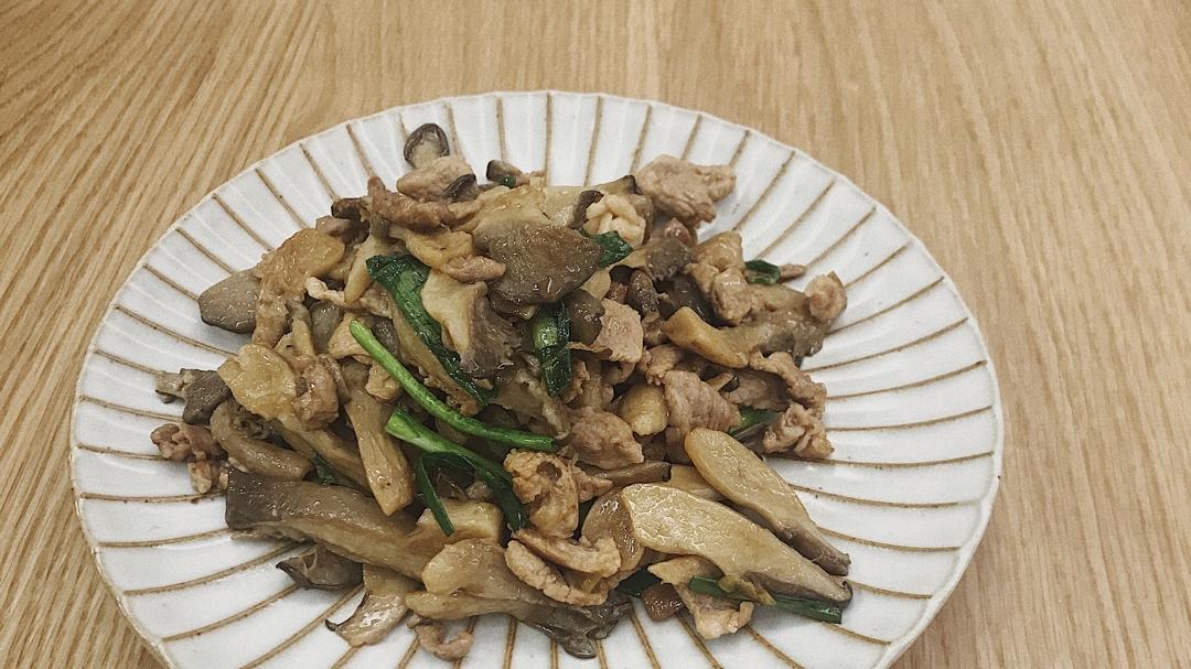 蘑菇炒肉
