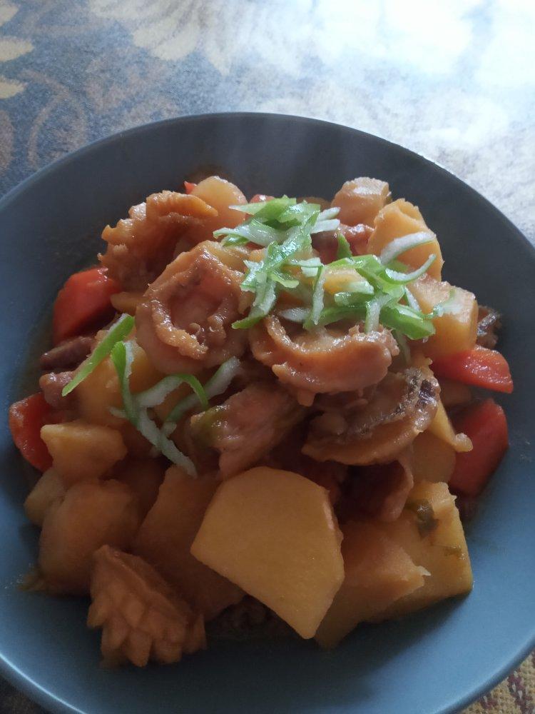 超简单家常【鲍鱼炖土豆】