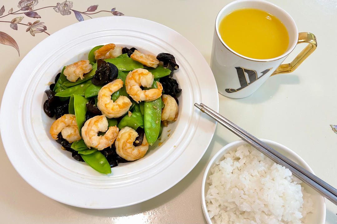 💐荷兰豆炒虾仁💐