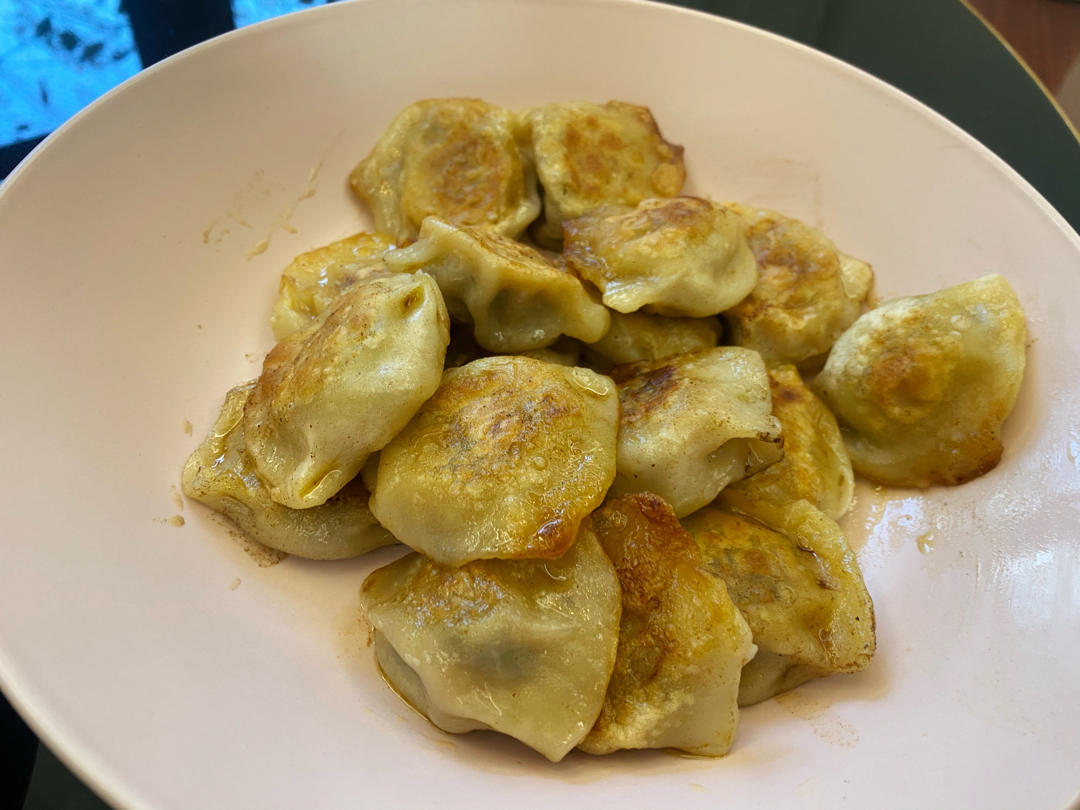 我是一份煎饺（生煎速冻饺）