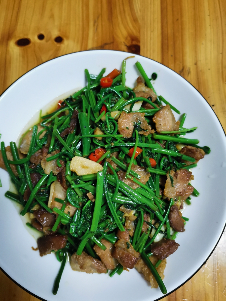 水蕨菜炒肉