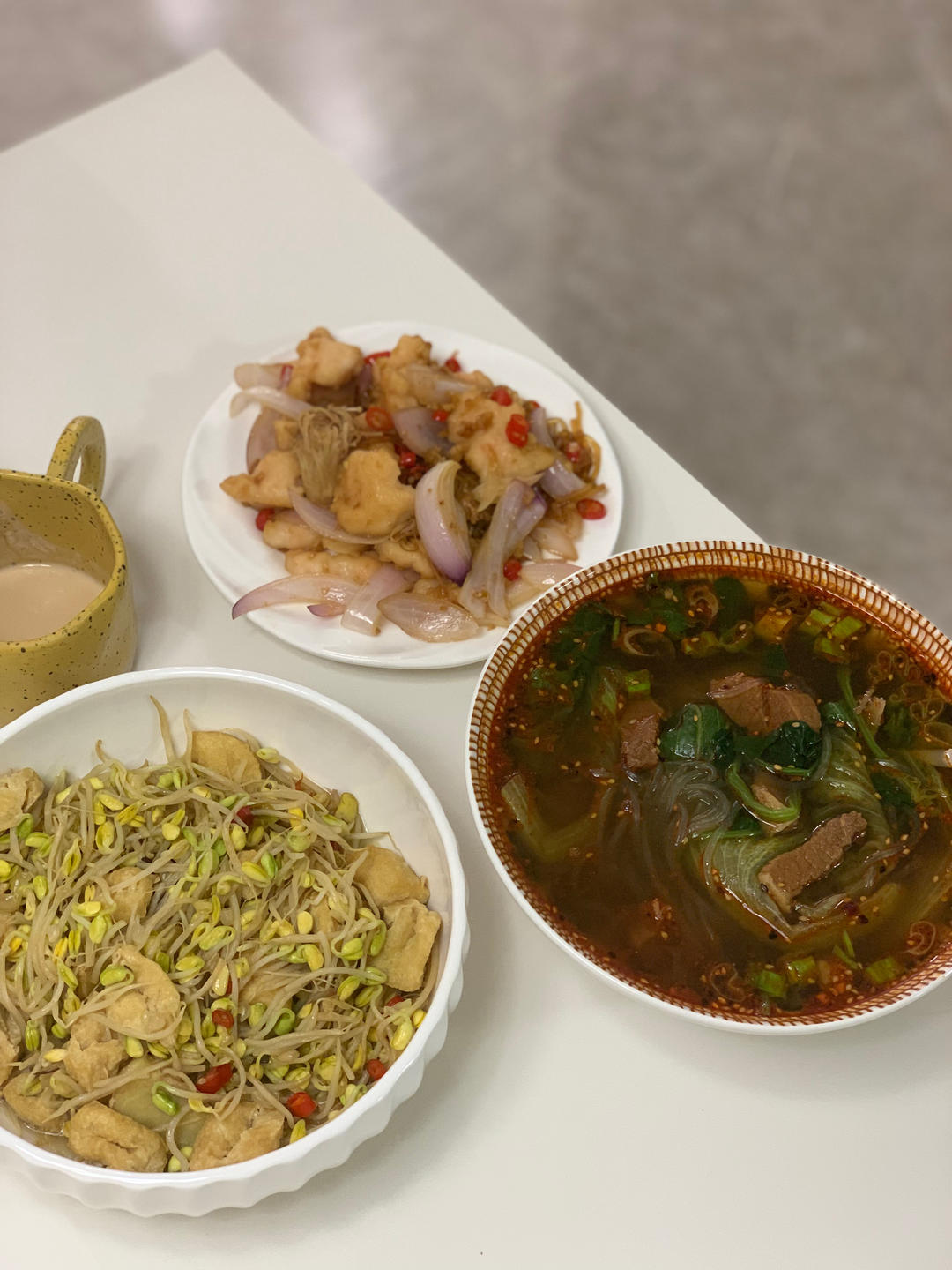 豆芽煮豆泡（超级下酒菜）