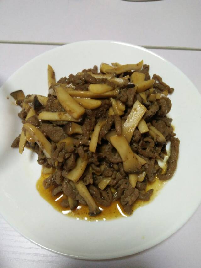 黑椒杏鲍菇牛柳