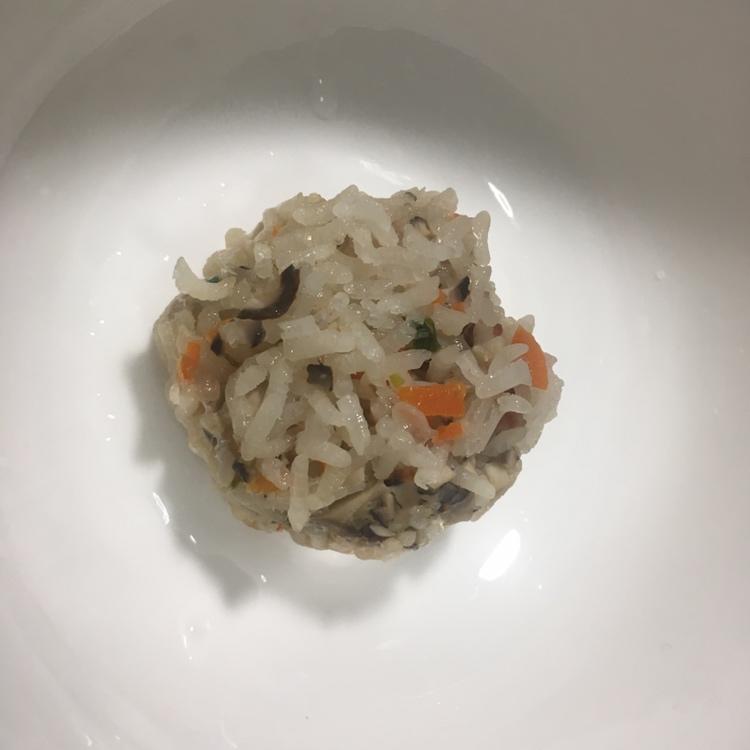 腊肉糯米丸子