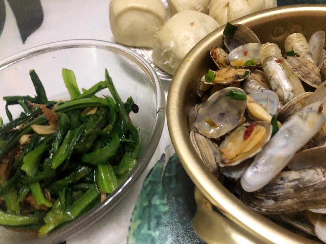 豆豉鲮鱼油麦菜