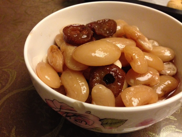 小狐狸佳佳做的蜜汁话梅芸豆