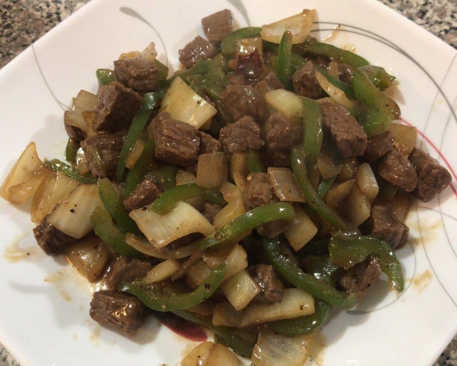 好吃的舔盘子的青椒洋葱炒牛肉粒