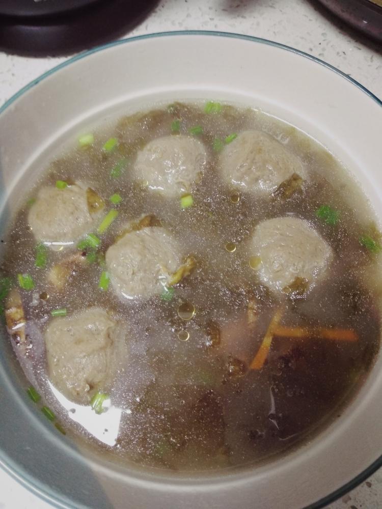 牛肉丸汤的做法