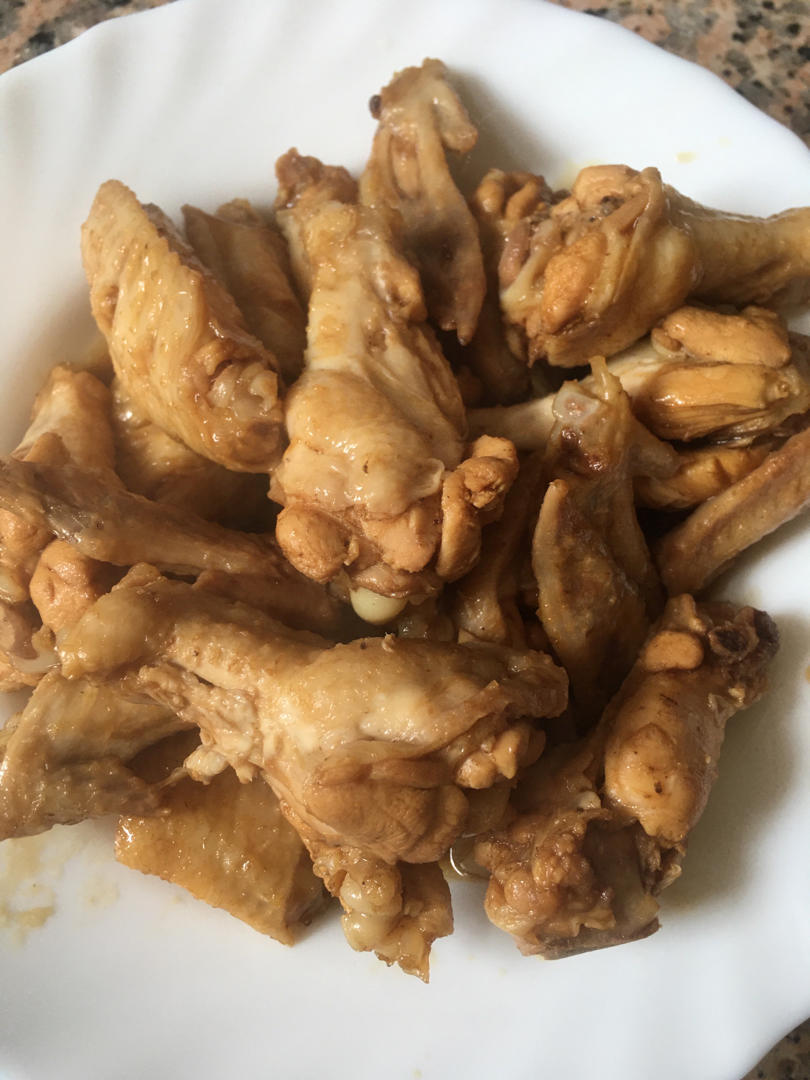 不能再简单的红烧鸡翅