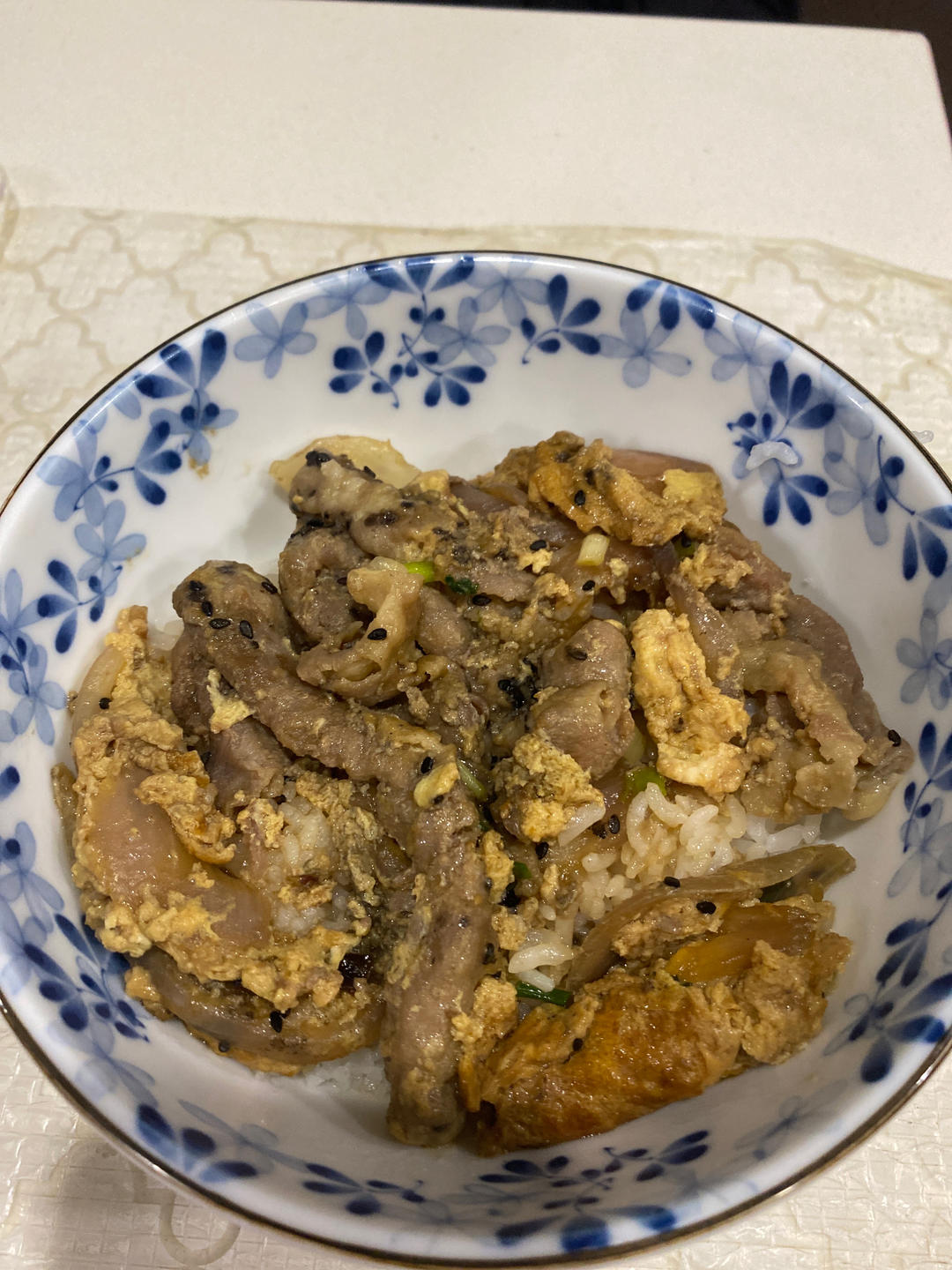 【搬运】抱蛋肥牛饭（原Po知乎：添饭小哥哥）