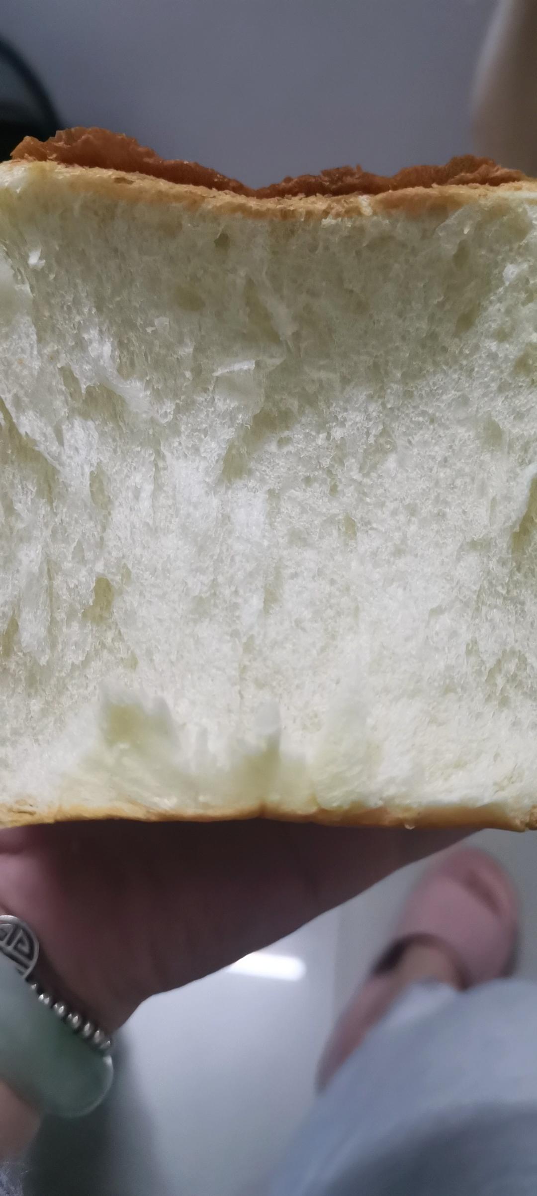 做一次就成功的牛奶吐司面包（手和面揉出手套膜）最后附全麦吐司