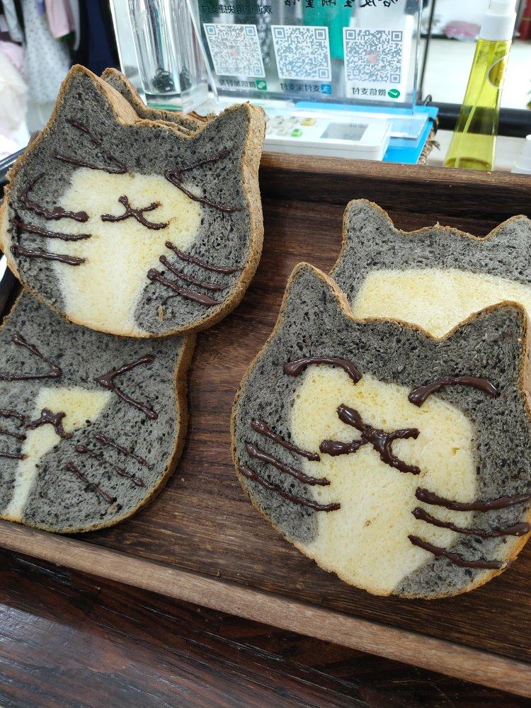 蓝猫＆龙猫吐司~猫头吐司