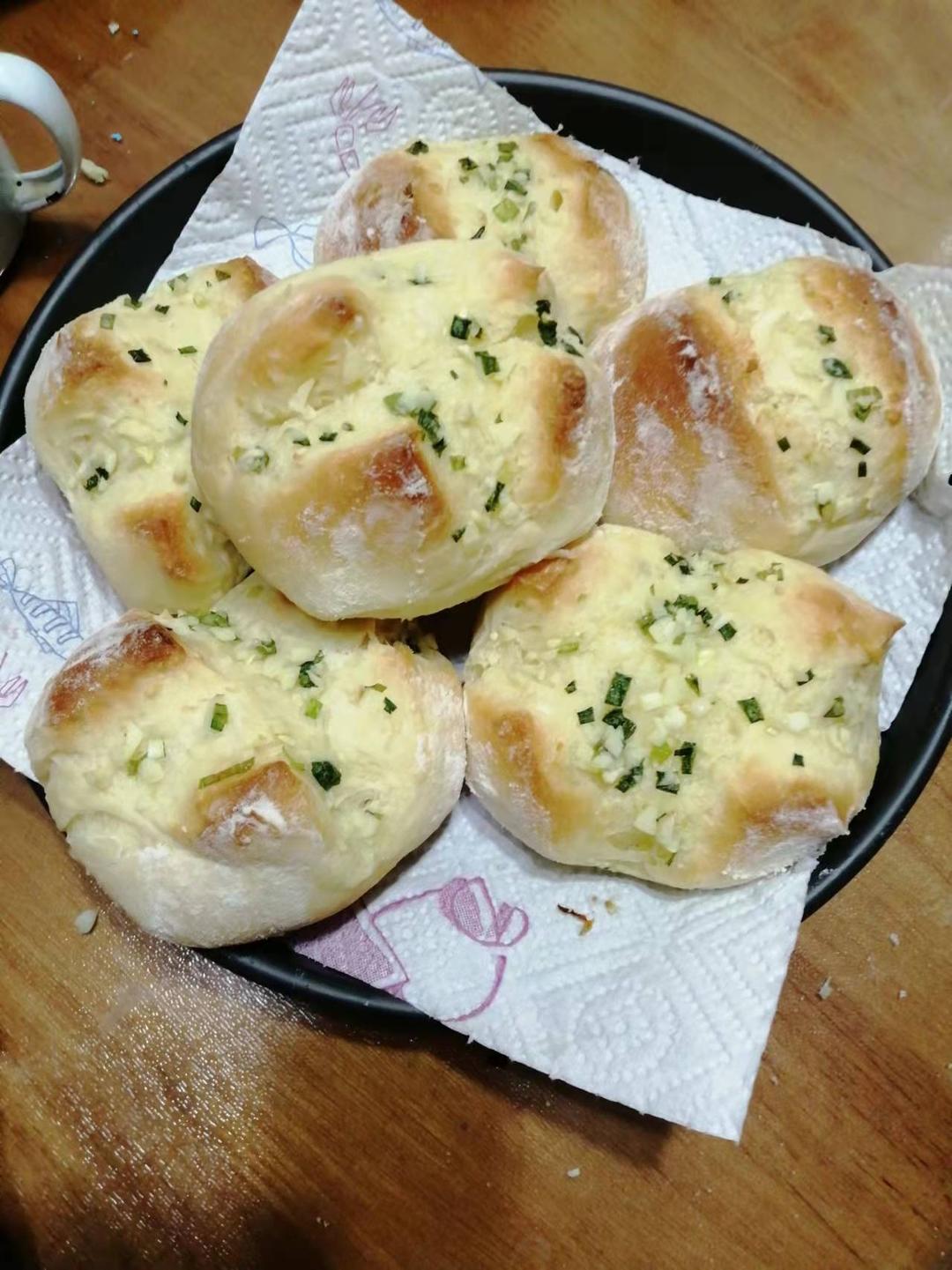 一次发酵，满屋飘香巨好吃的蒜香面包
