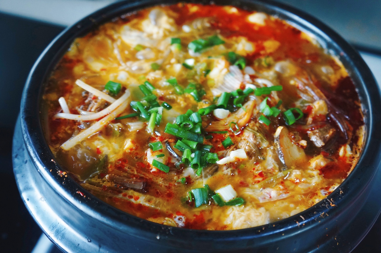 韩式辣牛肉汤的做法 步骤7