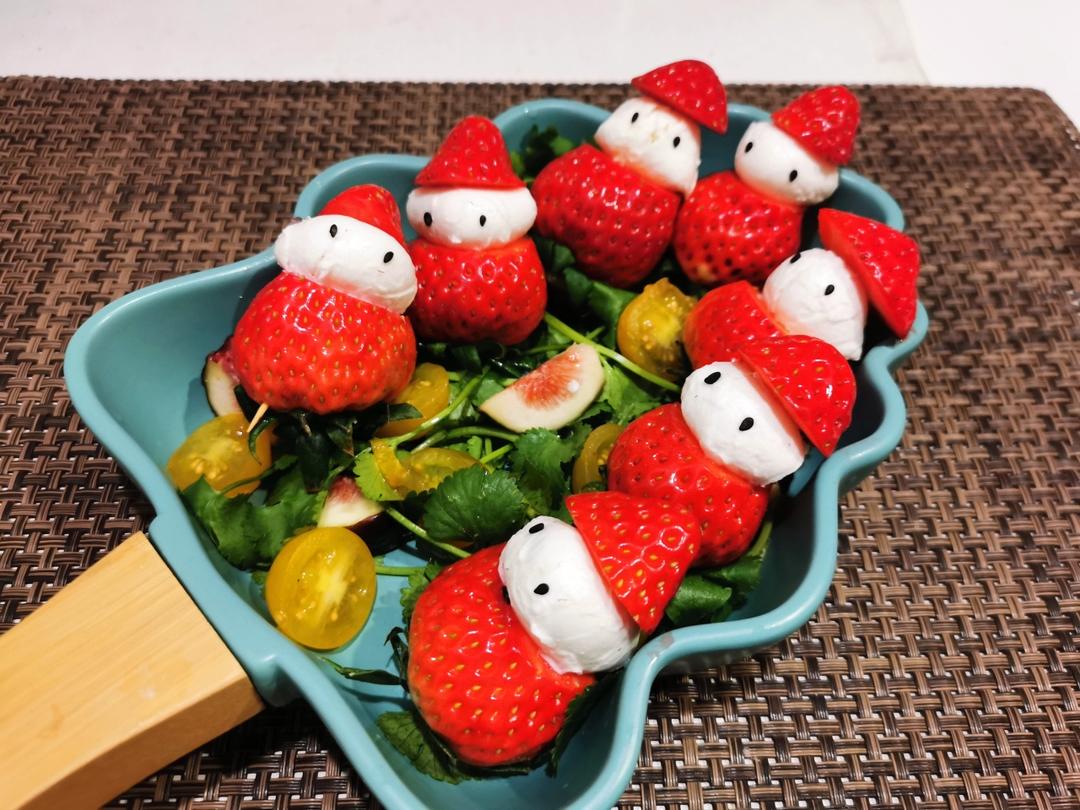 圣诞甜点必备！三秒就上手的草莓圣诞老人🍓