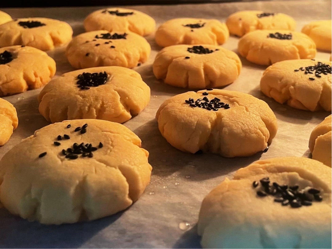 宫廷桃酥 入口即化 无泡打粉无猪油版本 附自然开裂整形视频