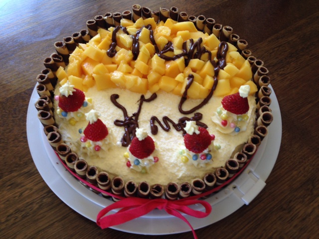 料超足的芒果慕斯蛋糕