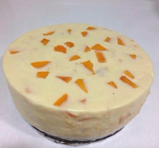 黄桃酸奶冻芝士蛋糕