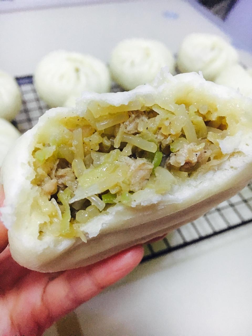 萝卜粉丝包子