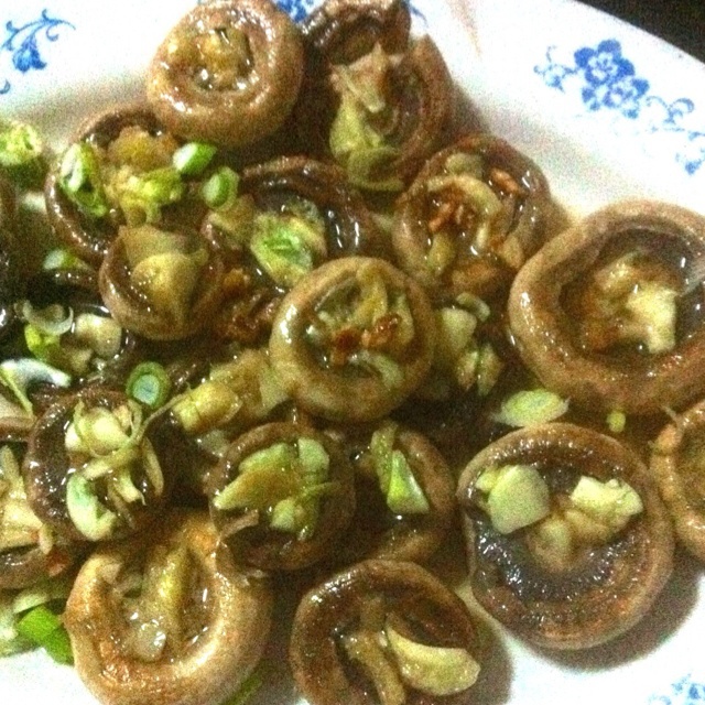 蒜香煎蘑菇