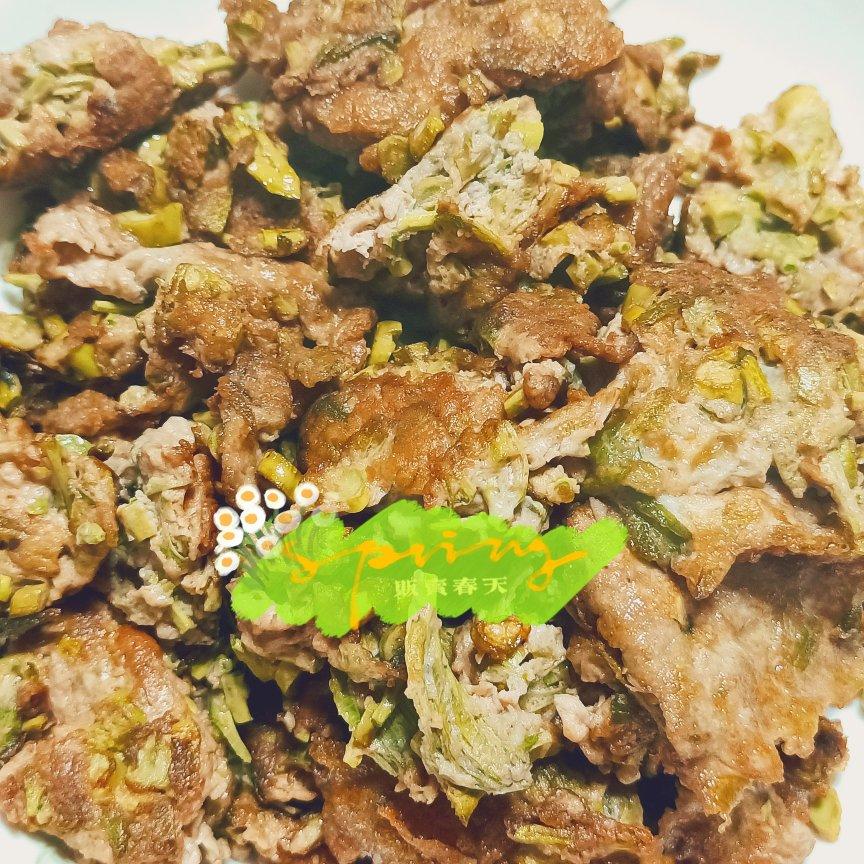 季节限定香椿炒蛋（椿芽煎蛋）