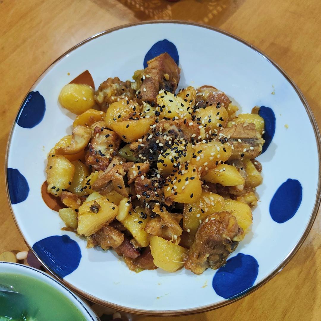 琵琶鸡腿烧土豆