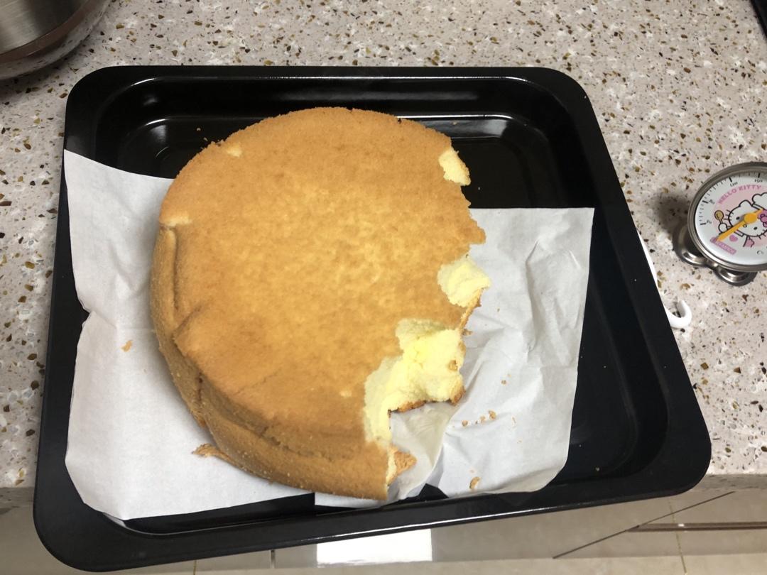 烤箱做蛋糕（戚风蛋糕的做法）