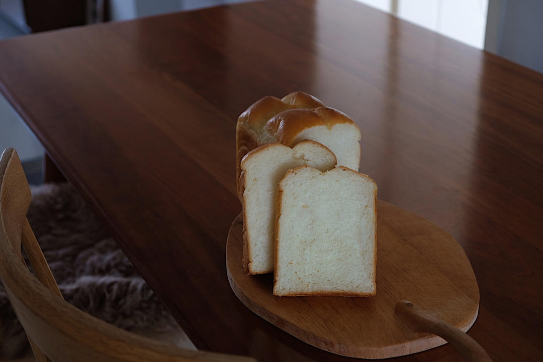 鲜奶液种超熟吐司