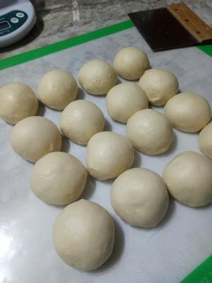 椰蓉淡奶油面包(一次发酵)附椰蓉馅做法的做法 步骤4