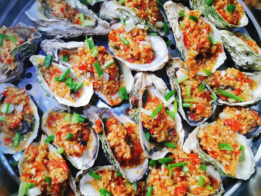 夏日蒸生蚝的做法