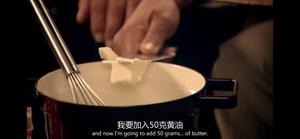 热巧克力杏仁布丁/Warm Chocolate&Amaretto Pudding《贪嘴意大利/Two Greedy Italians》的做法 步骤9