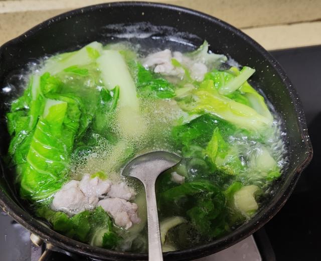 蔬菜肉片汤的做法