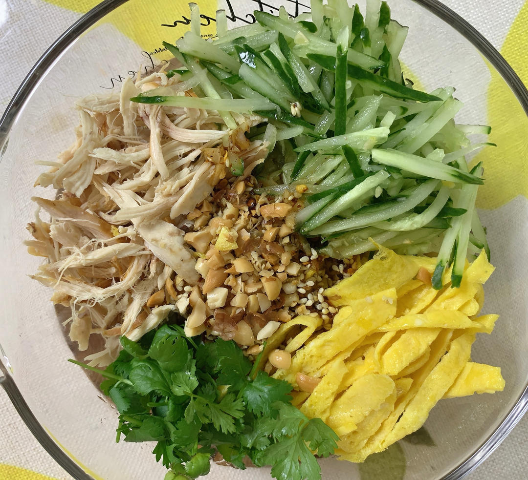 🥒鸡丝凉面