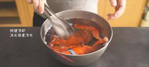 龙虾汤泡饭的做法 步骤3