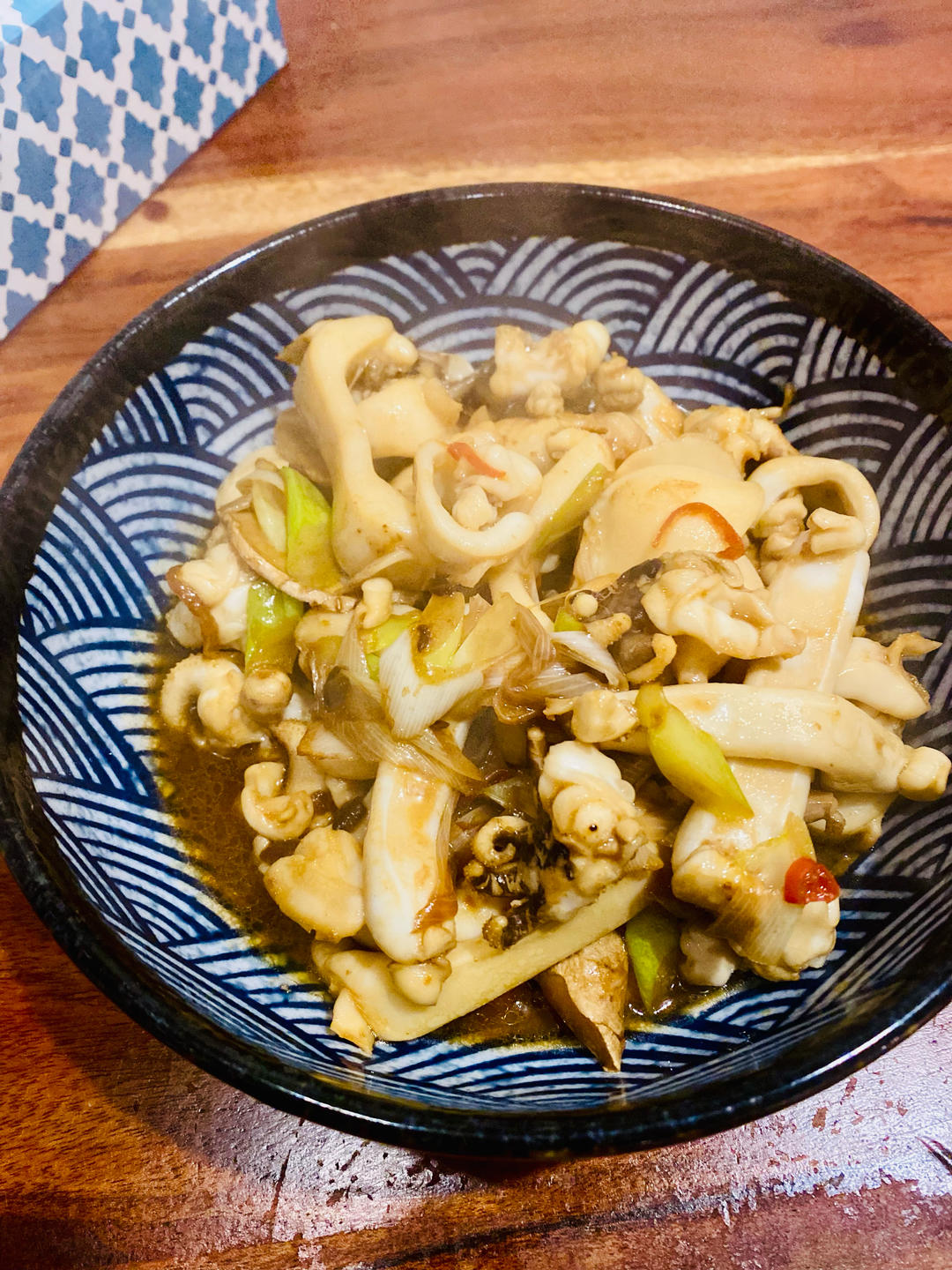 好吃到葱都吃光光的 葱爆小鱿鱼