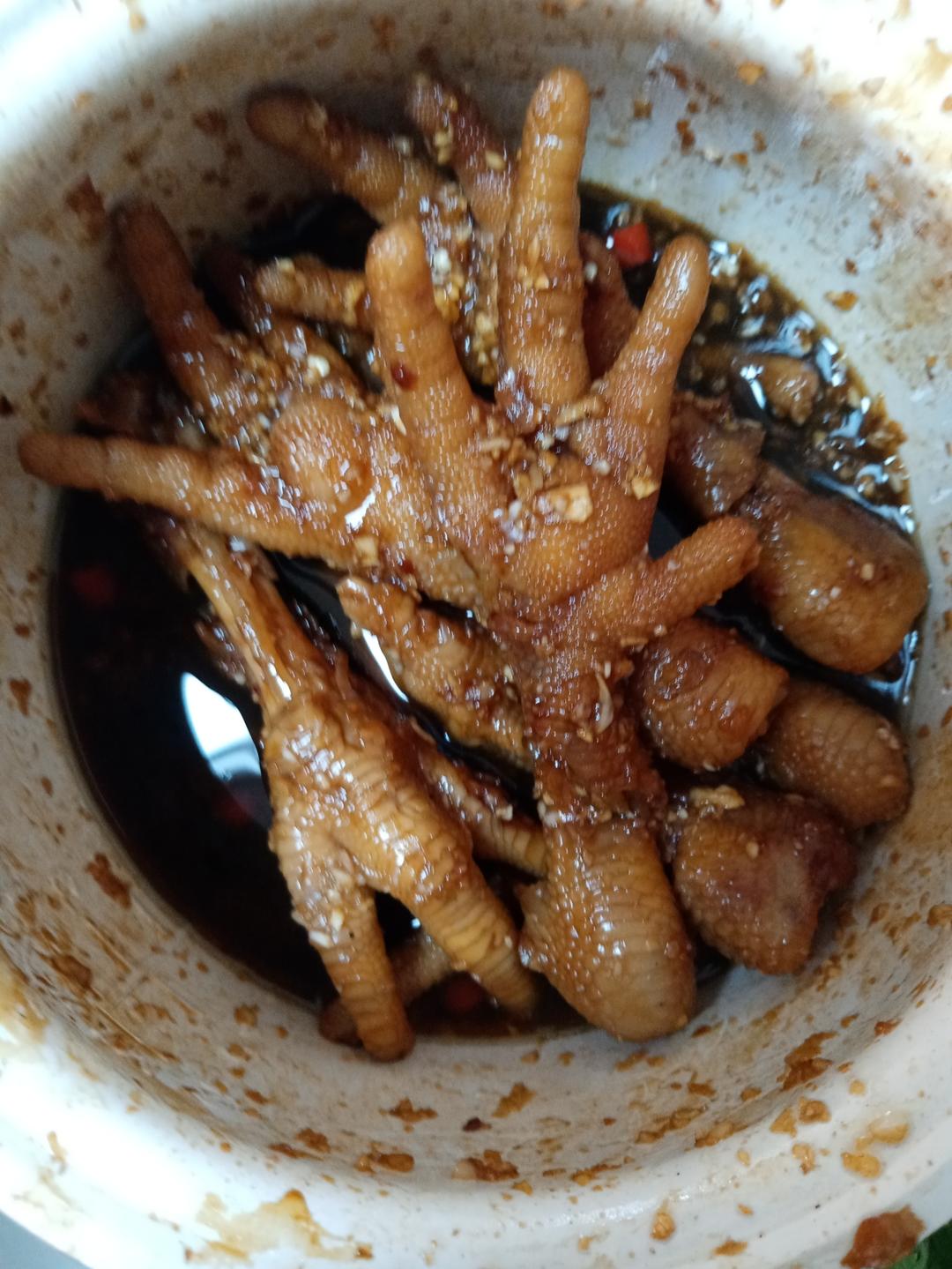 卖了十几年鸡爪的阿姨教我做的蒜香鸡爪