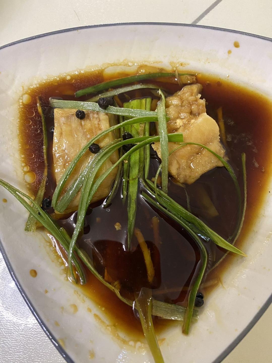清蒸银鳕鱼 | 最大程度的保持新鲜的做法