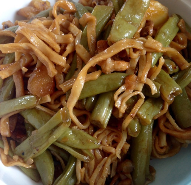 豆角焖面