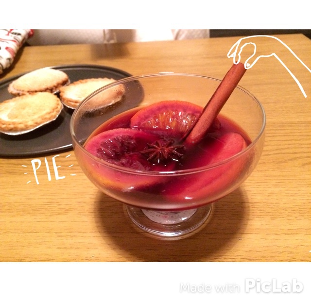 果香热红酒