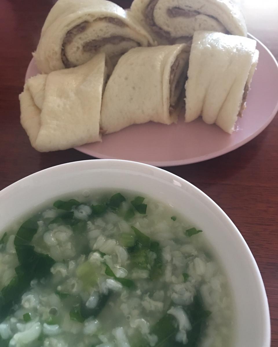【大懒龙】露馅的肉包子，能吃一整个算我输！