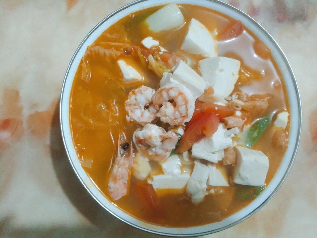 鲜虾豆腐汤