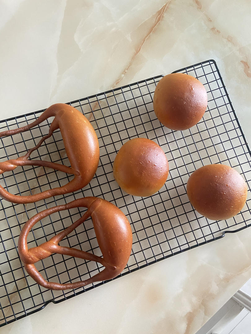 小美揉面版德国碱水包