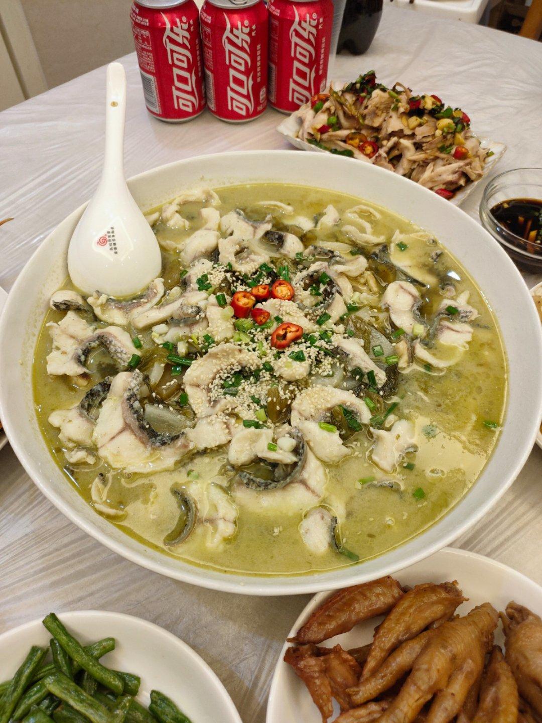 厨师长教你：“酸菜鱼”的传统做法，色香味俱全