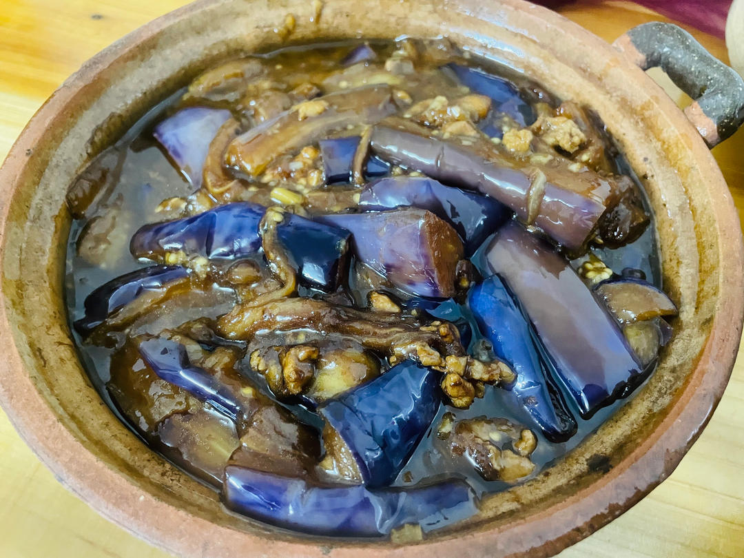 开胃下饭菜！巨简单的家常鱼香茄子煲