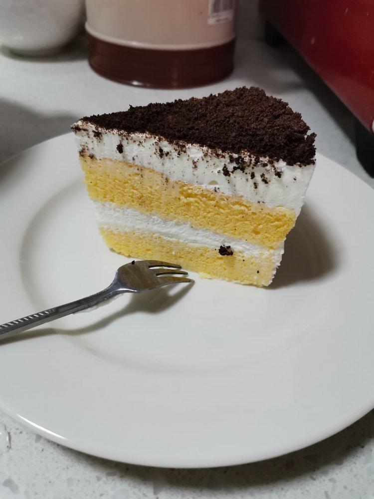 牛奶慕斯蛋糕
