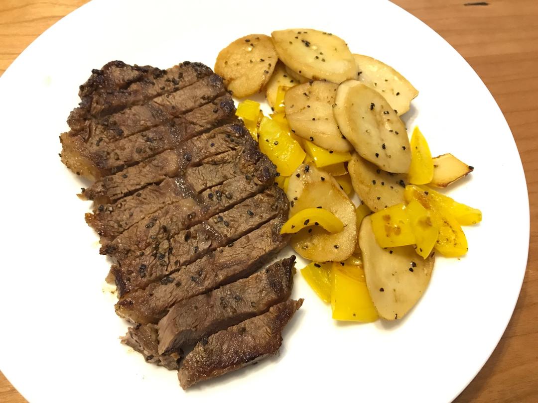 好吃到哭的煎牛排
