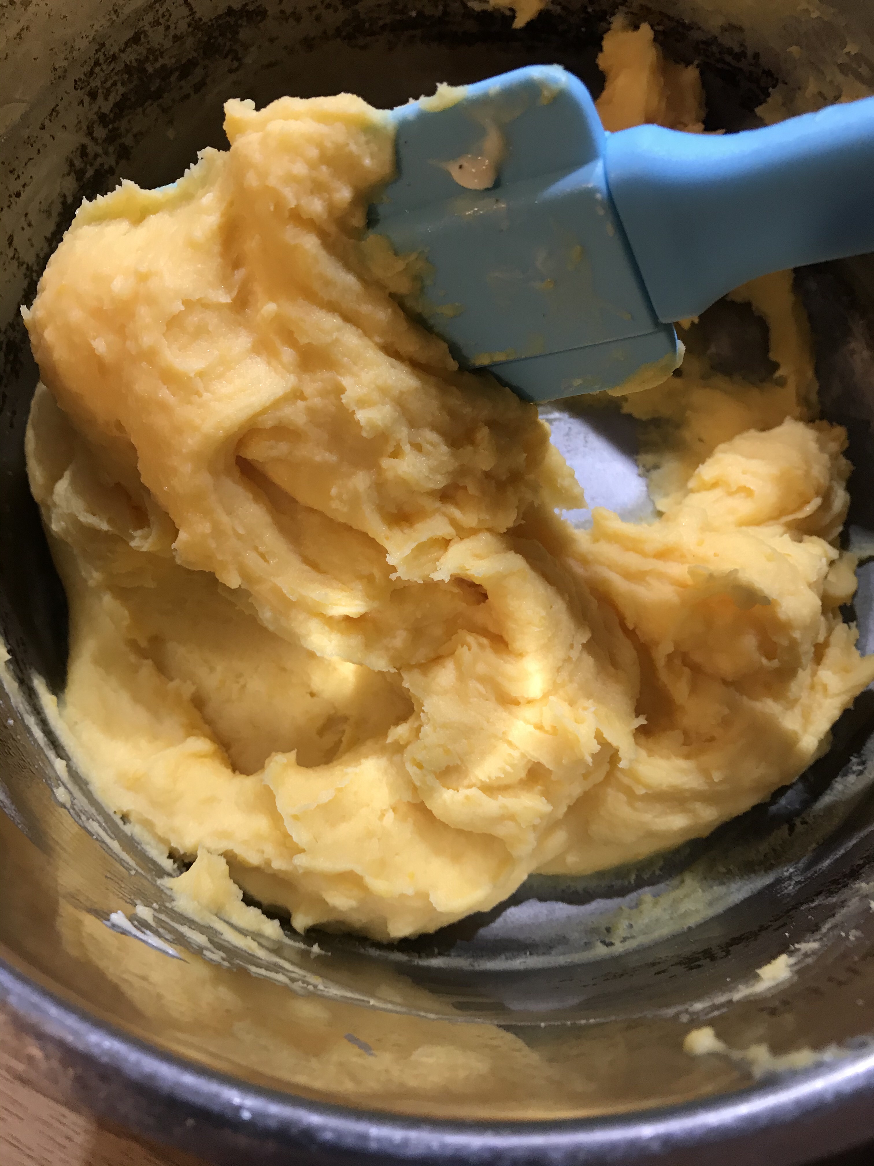十分钟美味低脂咸蛋黄芝士馅-适合冰皮月饼的做法 步骤4