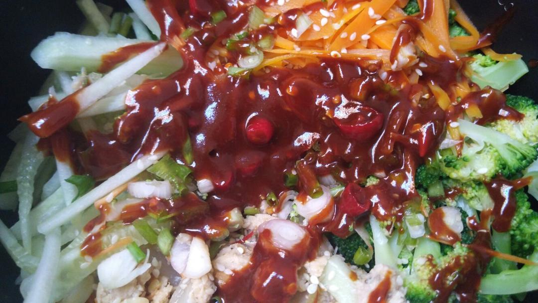 【健康三餐】拌饭+自制酱汁